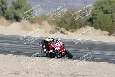 media/Dec-07-2025-CVMA (Sun) [[3e7d2de5dc]]/Race 6-The Shootout/